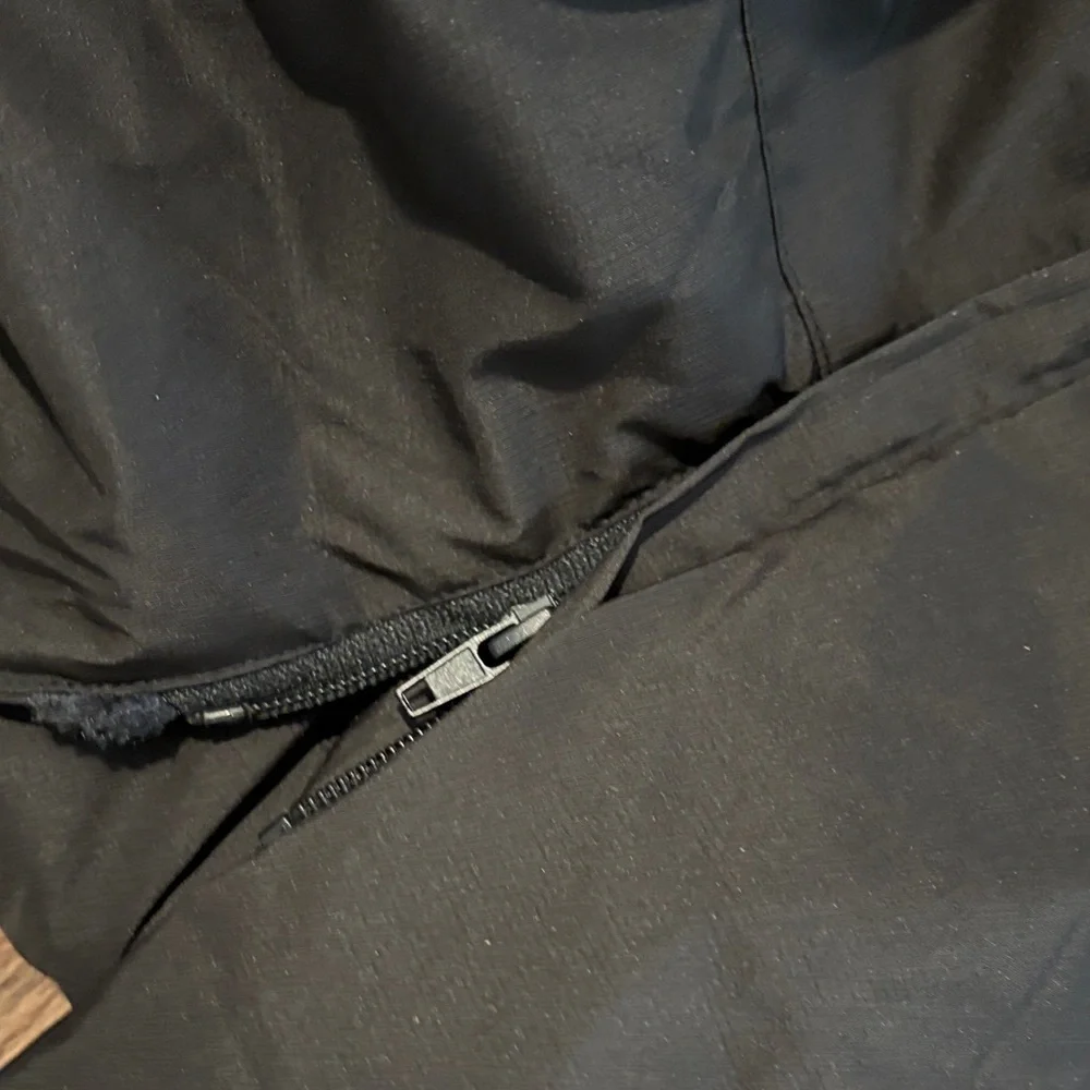 Black Hooded Jacket with Yellow Accents by Uncover & Boror V.A. Tor 189 (small)